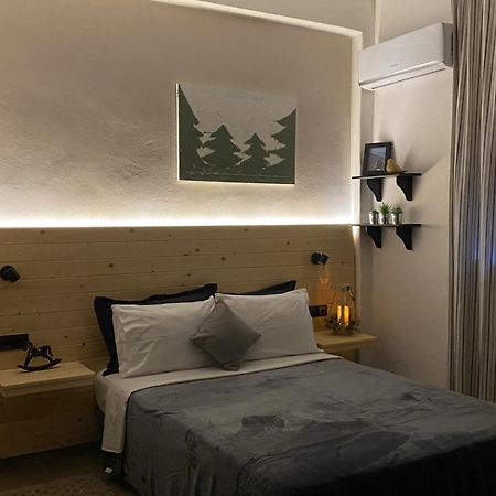 Tiny Square Apartment Nafpaktos Екстериор снимка